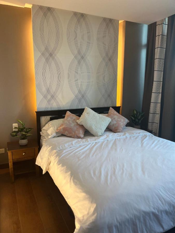 Appleone Ayala Condo With Balcony Cebu Exterior photo